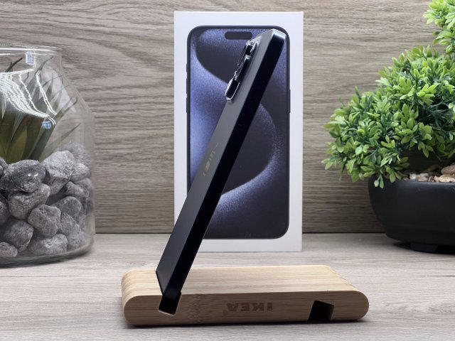 Hibátlan iPhone 15 Pro Max Blue Titanium 256GB 2 ÉV Garanciával Számlával Aksi 94%