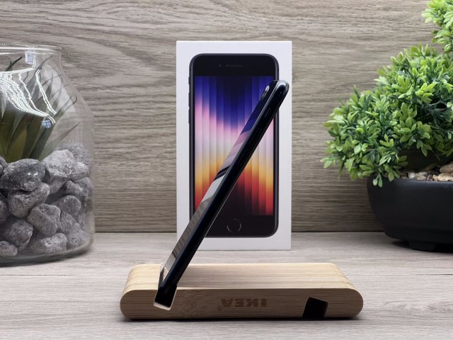 iPhone SE2022 Midnight 128GB 2 ÉV Garanciával Számlával Aksi 94%