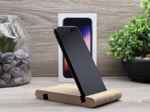 iPhone SE2022 Midnight 128GB 2 ÉV Garanciával Számlával Aksi 94%