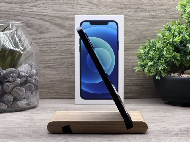 iPhone 12 Black 128GB 2 ÉV Garanciával Számlával Aksi 100%