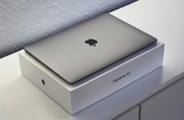 Hibátlan MacBook Air 2020 13 512GB 2 ÉV Garanciával Számlával