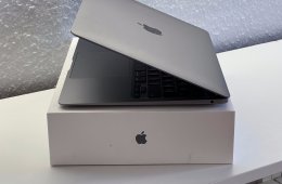 Hibátlan MacBook Air 2020 13 512GB 2 ÉV Garanciával Számlával