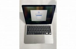 MacBook Air 13 early 2020 i5 16GB RAM 512GB SSD