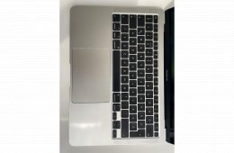 MacBook Air 13 early 2020 i5 16GB RAM 512GB SSD