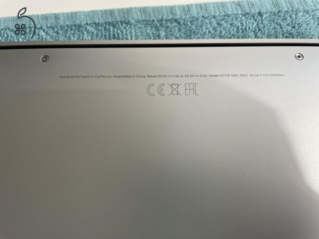 MacBook Air 13 early 2020 i5 16GB RAM 512GB SSD