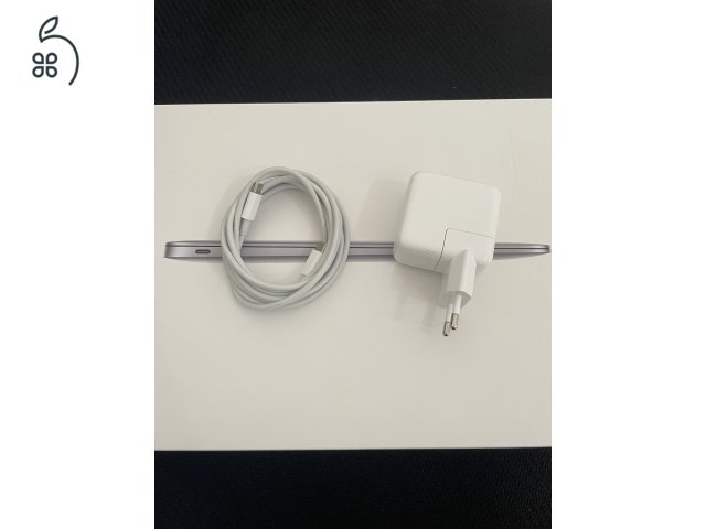 MacBook Air M1