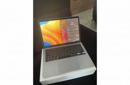 MacBook Air M1