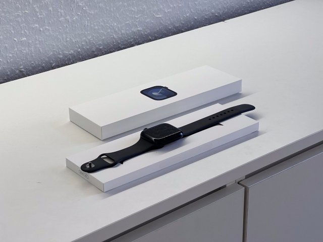 Hibátlan Apple Watch S9 Midnight 45MM 2 ÉV Garanciával Számlával Aksi 95%