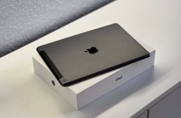 iPad 9th Generáció Space Gray CEL 64GB 2 Év Garanciával Számlával