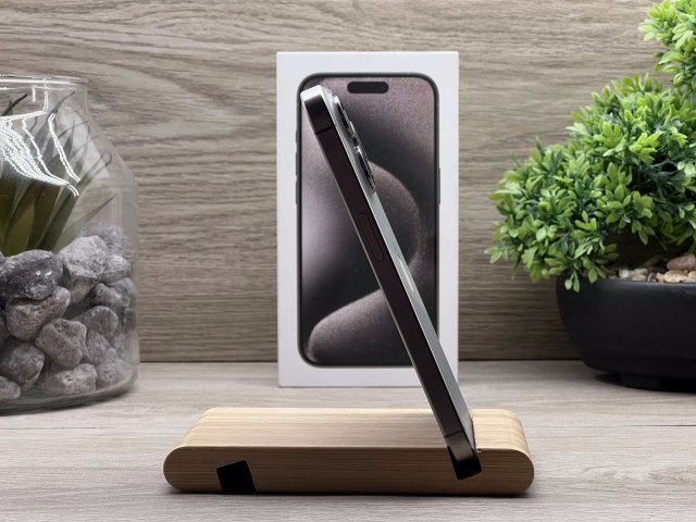 iPhone 15 Pro Natural Titanium 128GB 2 ÉV Garanciával Számlával Aksi 91%