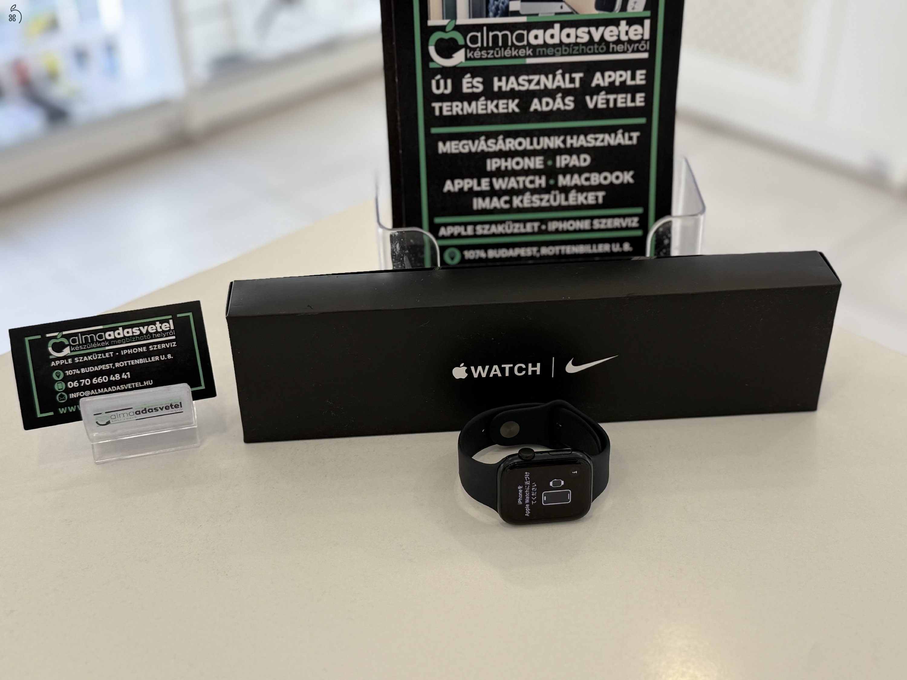 Apple Watch SE 2022 44mm Újszerű/1-3 hónap gar./Akku 100%/p4326
