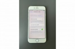 Eladó iPhone 8 64GB Ezüst