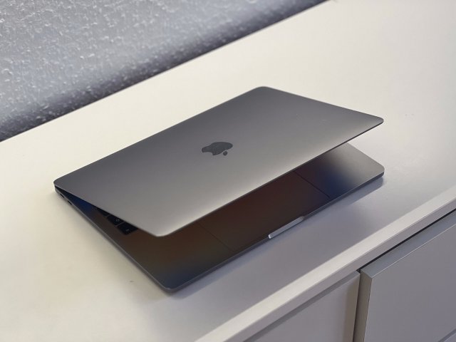 MacBook Pro 2017 13 128GB 2 ÉV Garanciával Számlával