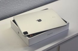 Hibátlan iPad Pro 5th Generáció Silver 12,9 128GB 2 Év Garanciával Számlával Aksi 94%