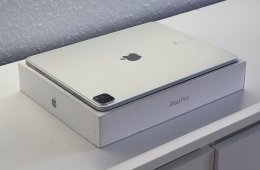 Hibátlan iPad Pro 5th Generáció Silver 12,9 128GB 2 Év Garanciával Számlával Aksi 94%