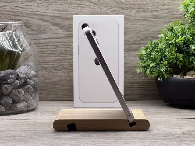 Hibátlan iPhone 13 Starlight 128GB 2 ÉV Garanciával Számlával