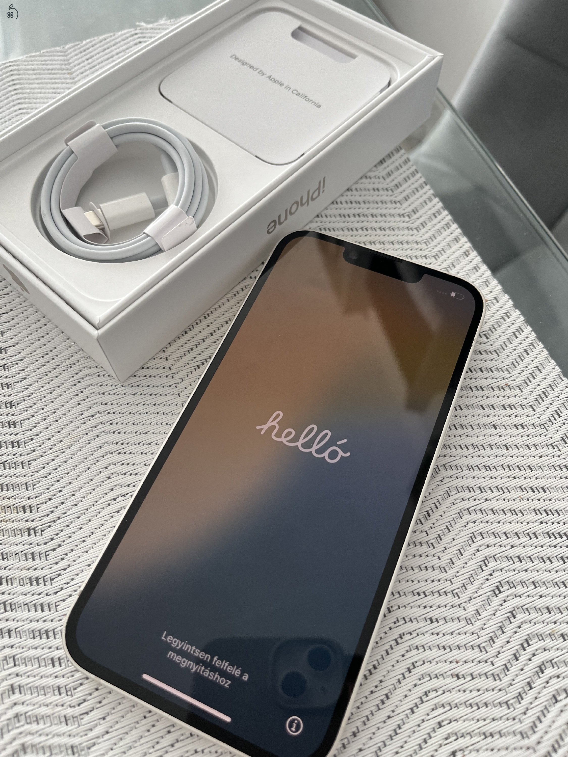 iPhone 14 – 128 GB – Starlight – Újszerű állapot – FÜGGETLEN