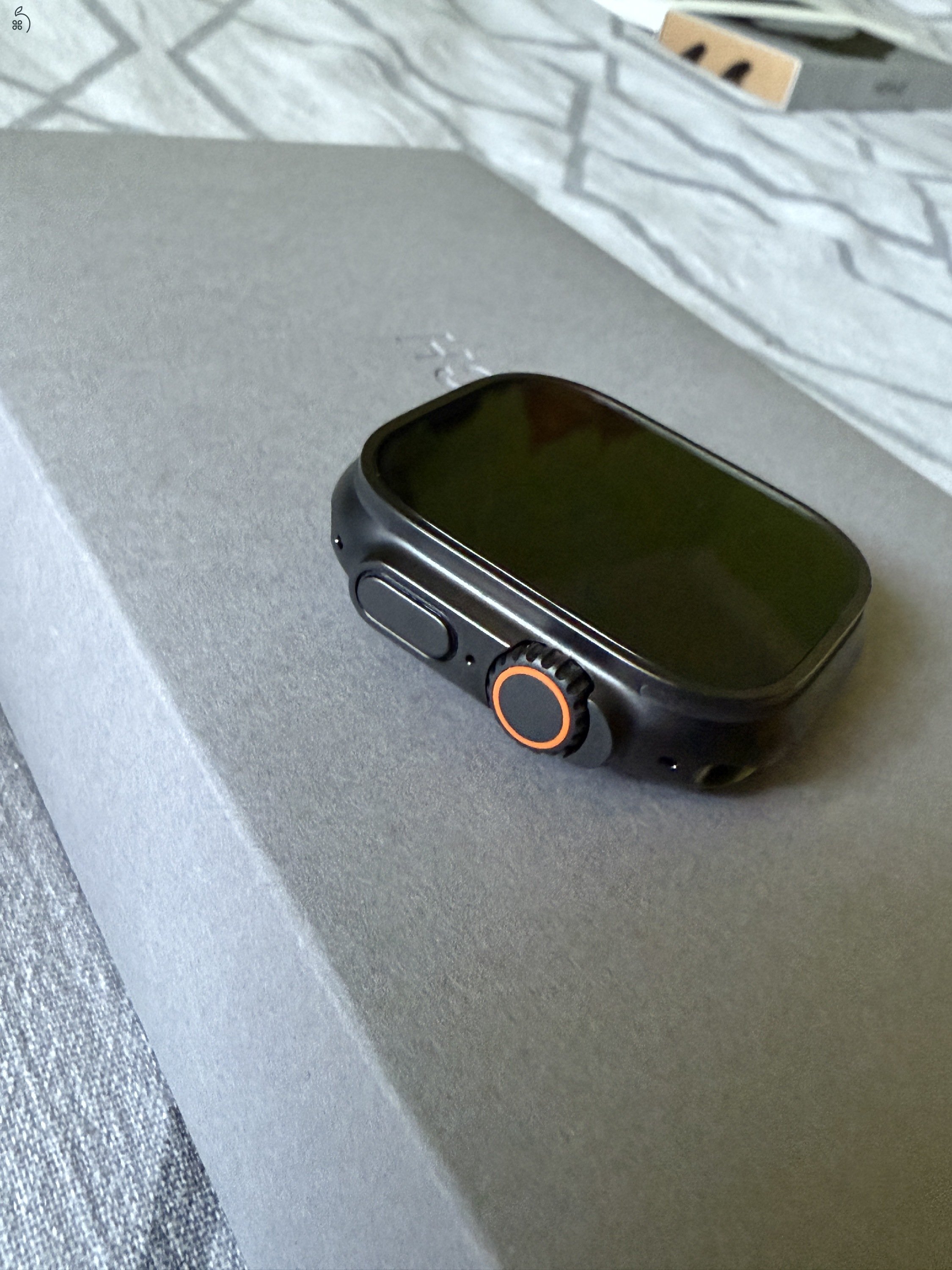 Apple Watch Ultra 2 Black Titanium+fekete Ocean Band