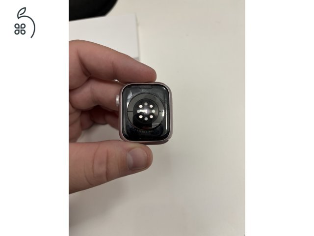 Használt állapotú Apple Watch Series 9 GPS + Cellular 41mm.