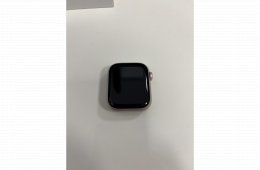 Használt állapotú Apple Watch Series 9 GPS + Cellular 41mm.