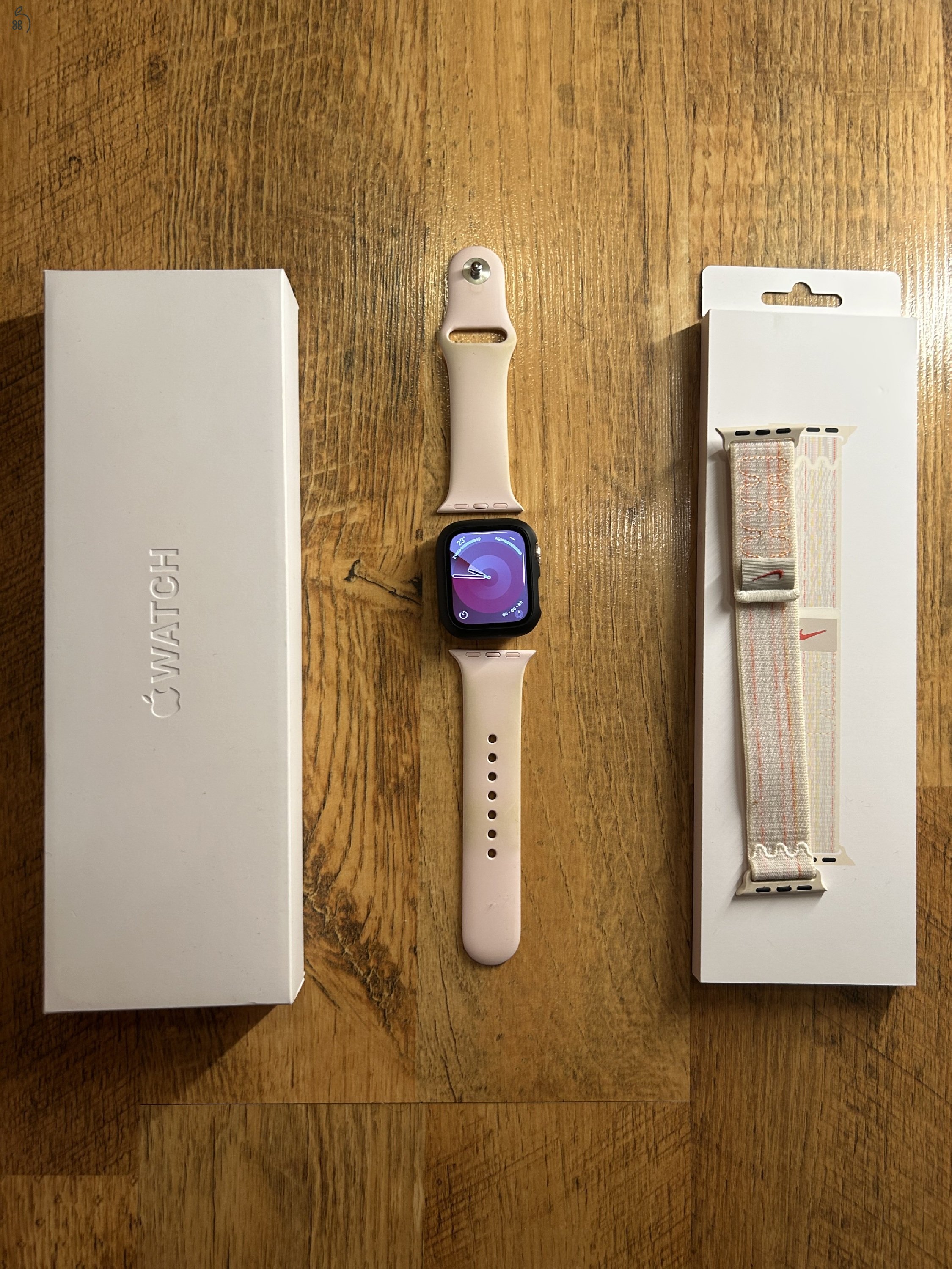 Eladó Apple Watch S9 41mm, GPS+Cellular, Apple Nike szövetszíjjal