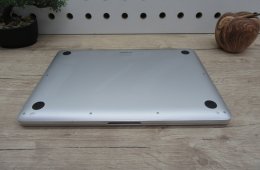 Apple Retina Macbook Pro 13 - 2015 Early - Használt, szép állapot- 1 TB SSD