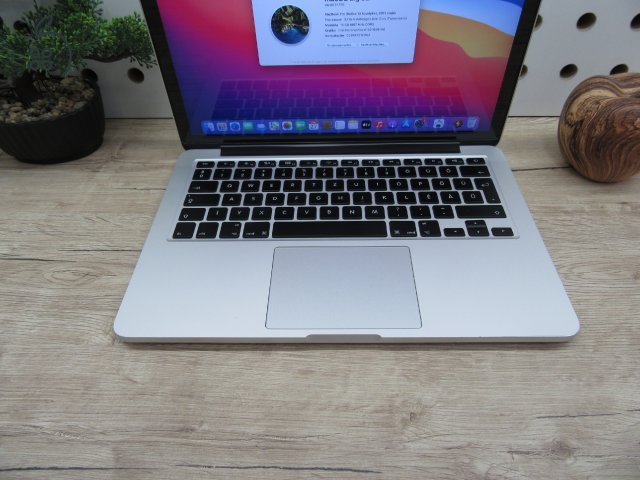 Apple Retina Macbook Pro 13 - 2015 Early - Használt, szép állapot- 1 TB SSD