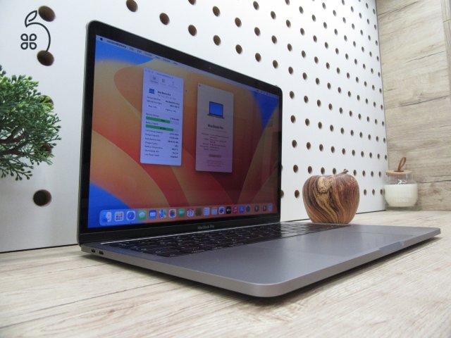 Apple Retina Macbook Pro 13 Touchbar - 2017 - Használt, karcmentes - 16 Gb RAM - 500 GB SSD