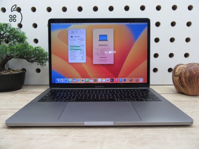 Apple Retina Macbook Pro 13 Touchbar - 2017 - Használt, karcmentes - 16 Gb RAM - 500 GB SSD