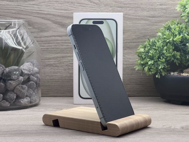 Hibátlan iPhone 15 Green 128GB 2 ÉV Garanciával Számlával Aksi 90%
