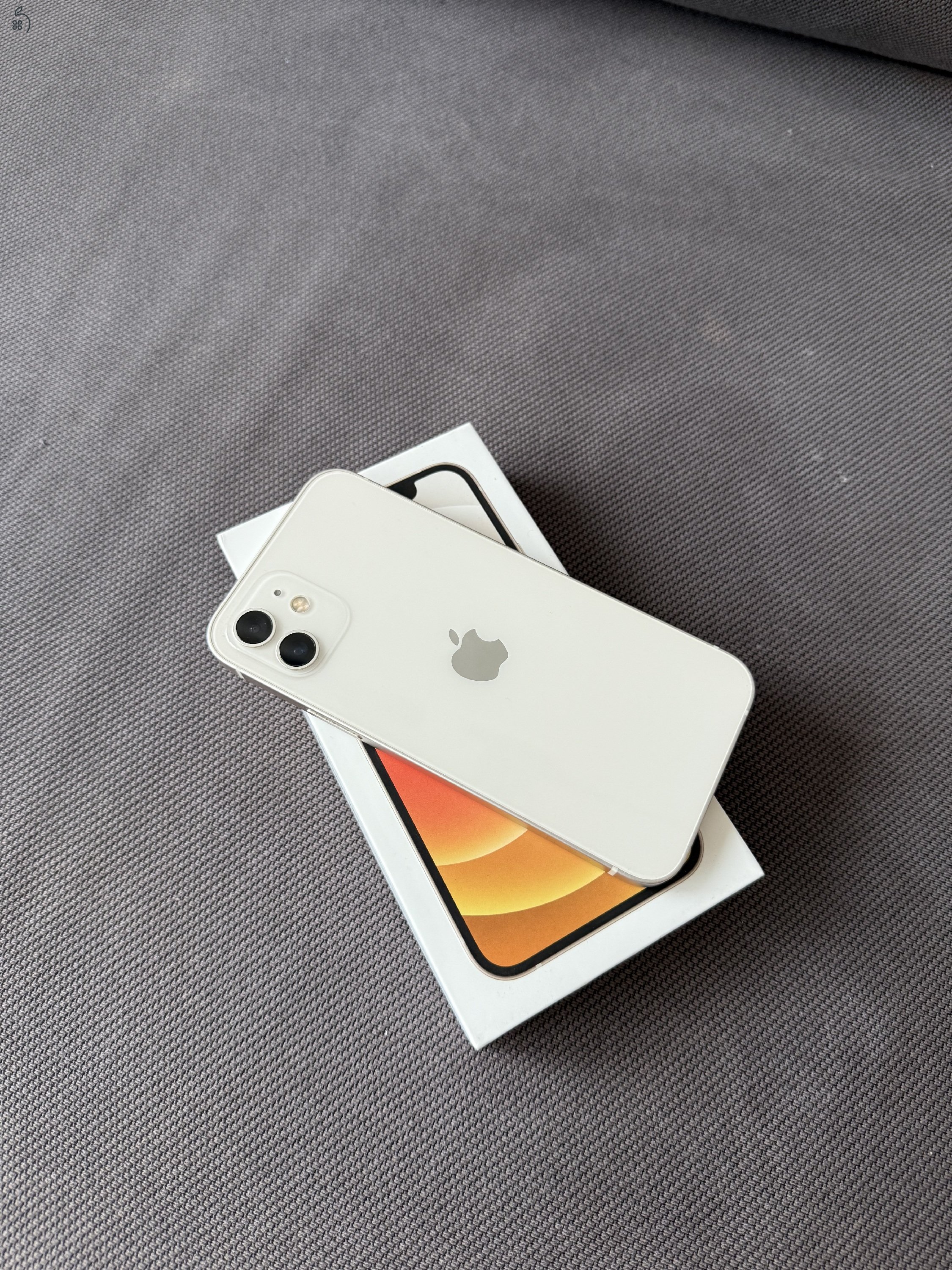 iPhone 12