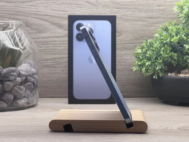 iPhone 13 Pro Sierra Blue 256GB 2 ÉV Garanciával Számlával Aksi 94%
