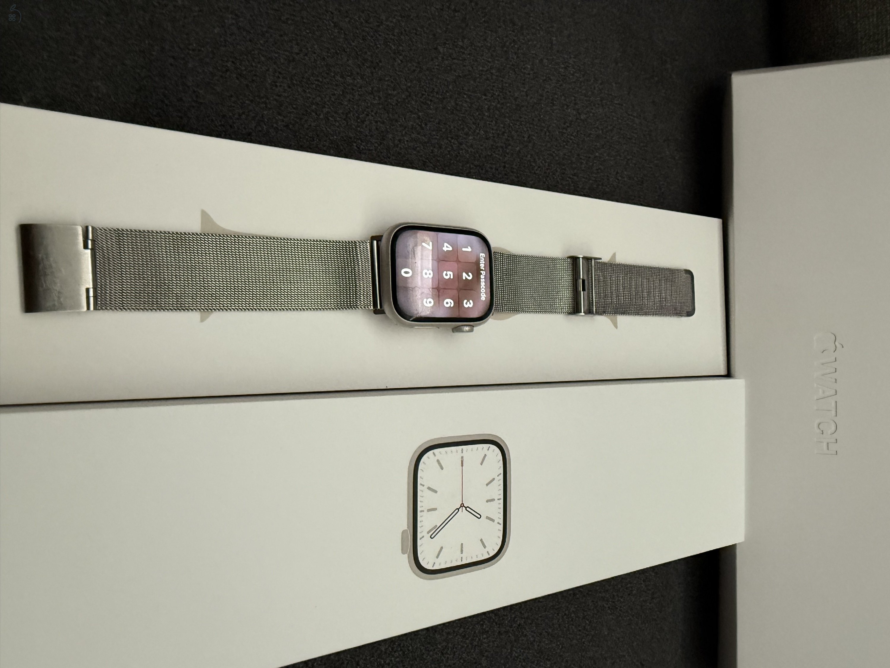 Eladó Apple Watch Series 7 (41 mm)