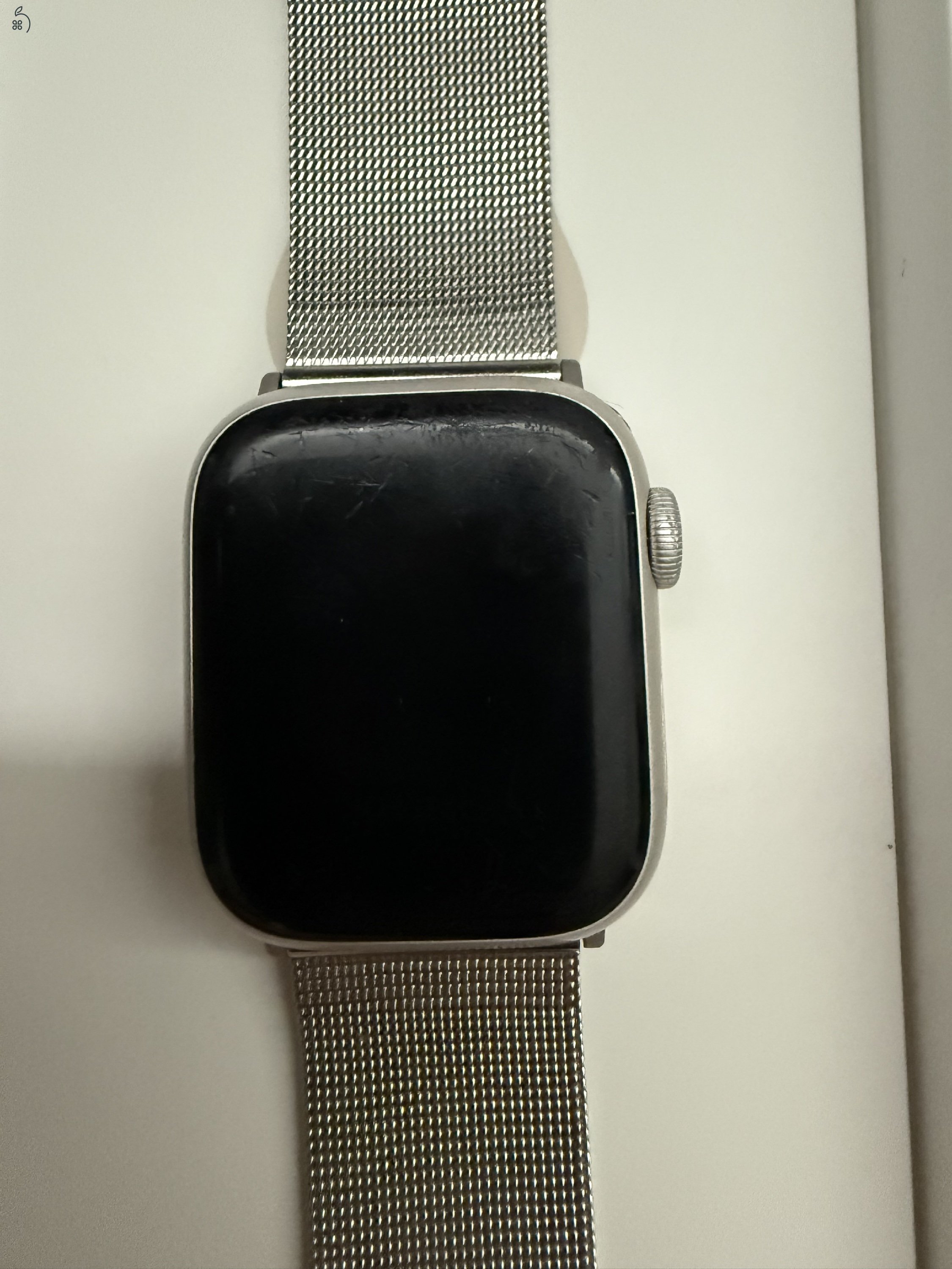 Eladó Apple Watch Series 7 (41 mm)