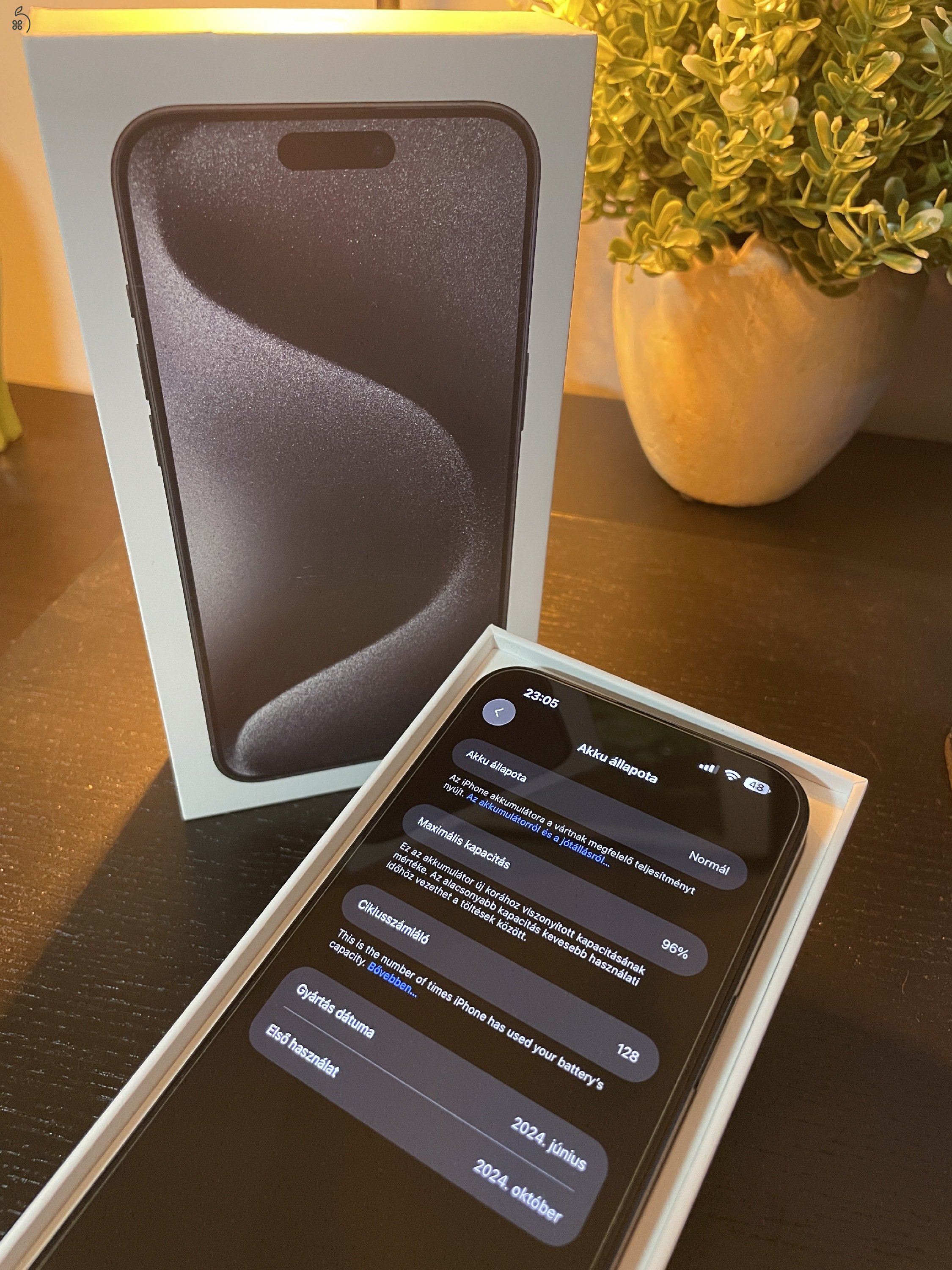 Apple iPhone 15 Pro Max 256GB Fekete Titán