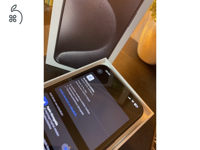 Apple iPhone 15 Pro Max 256GB Fekete Titán