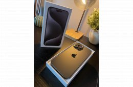 Apple iPhone 15 Pro Max 256GB Fekete Titán