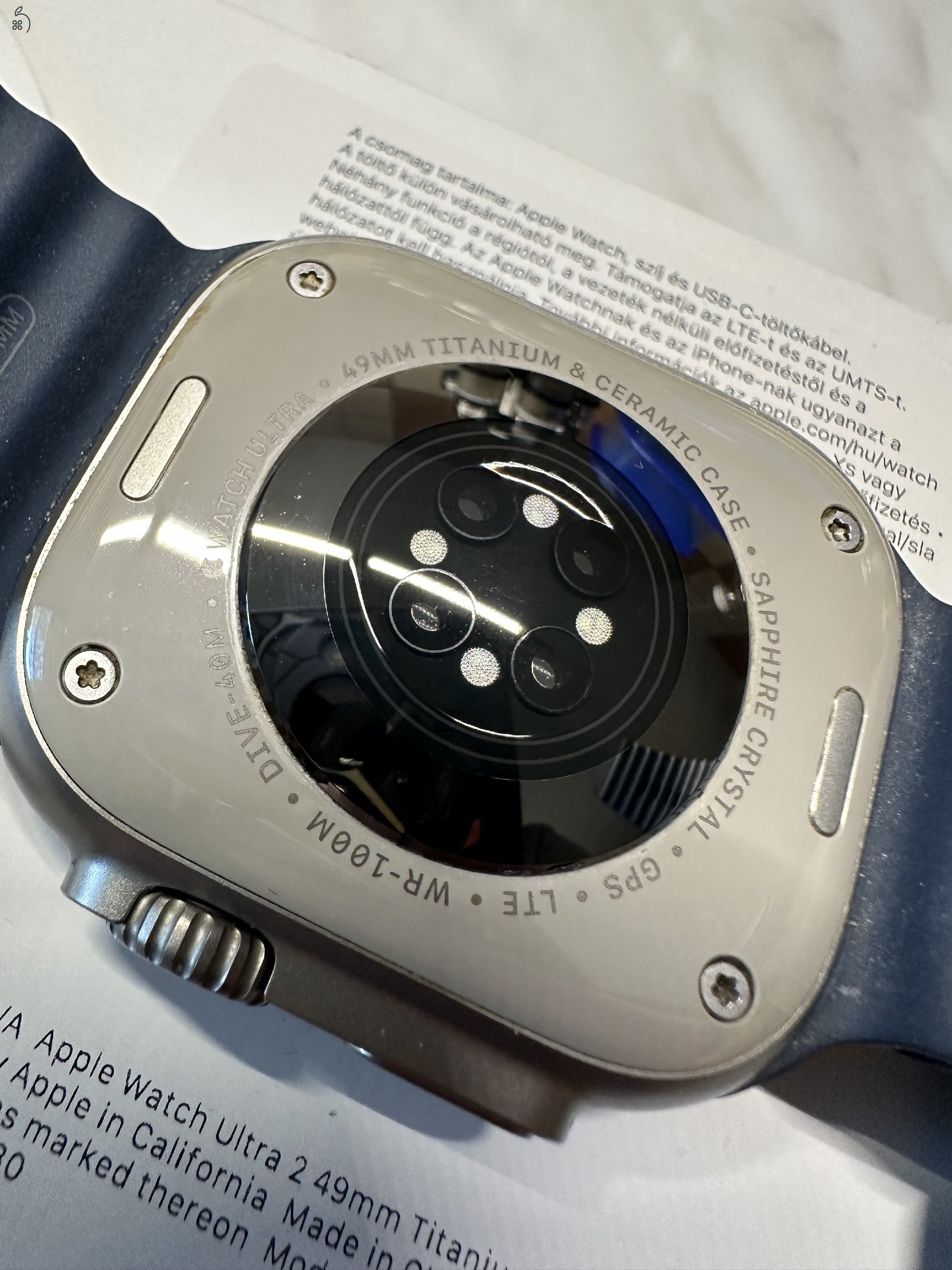 Apple Watch Ultra 2. 