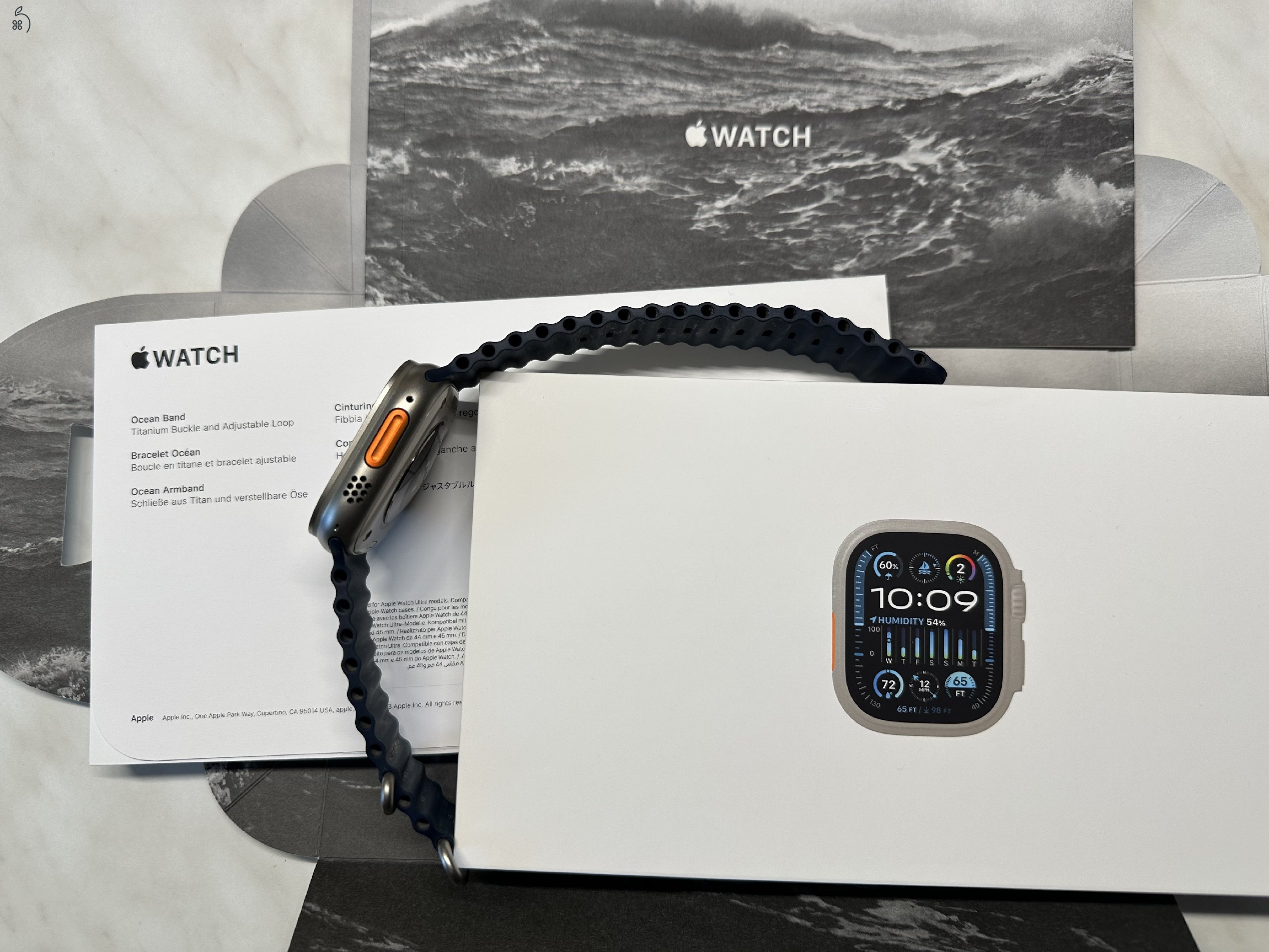 Apple Watch Ultra 2. 