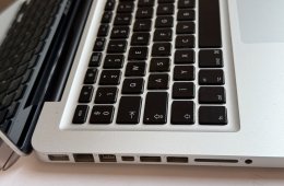 Macbook Pro 5,5 Retina 13