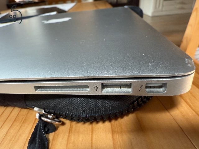 MacBook Air 7,2 13