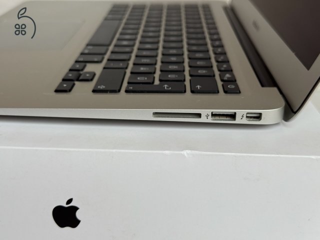 MacBook Air 7,2 13