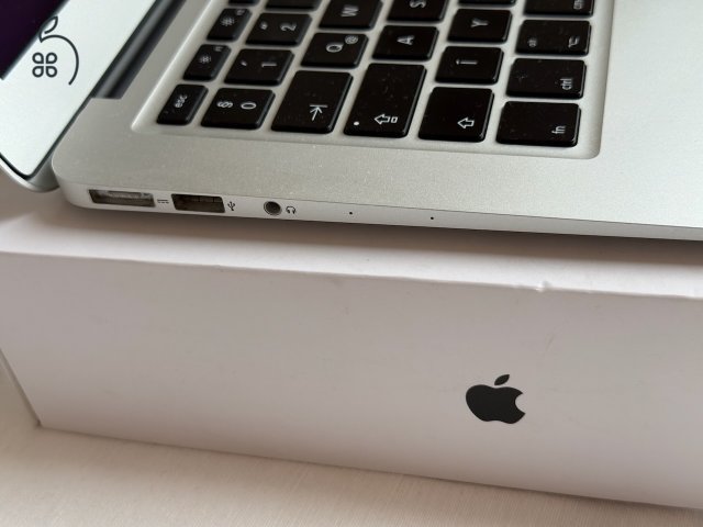 MacBook Air 7,2 13