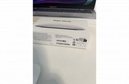 MacBook Pro 2022 M2 + 2024 USB-C Apple Magic Mouse
