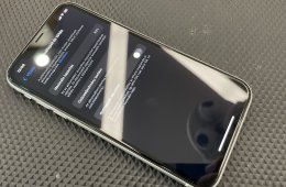 iPhone Xr 90% gyári akku, gyönyörű állapotban