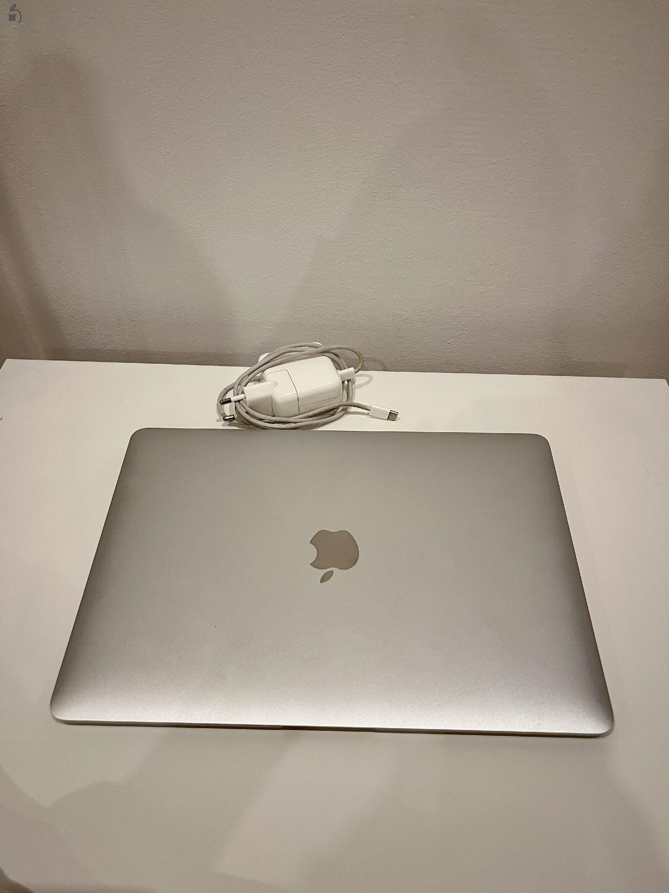 MacBook Air 13
