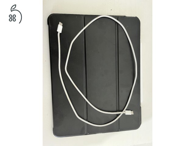 iPad Air 13″ (2024, M2 chip, 128 GB, Wi‑Fi) + Apple Pencil Pro + tokok + billentyűzet