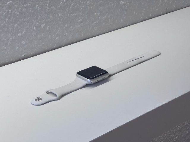 Apple Watch S3 Silver 42MM 2 ÉV Garanciával Számlával