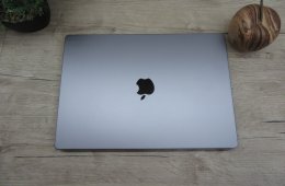 Apple Macbook 16 M1 Pro - 2021 - Használt, megkímélt állapot
