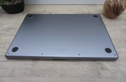 Apple Macbook 16 M1 Pro - 2021 - Használt, megkímélt állapot